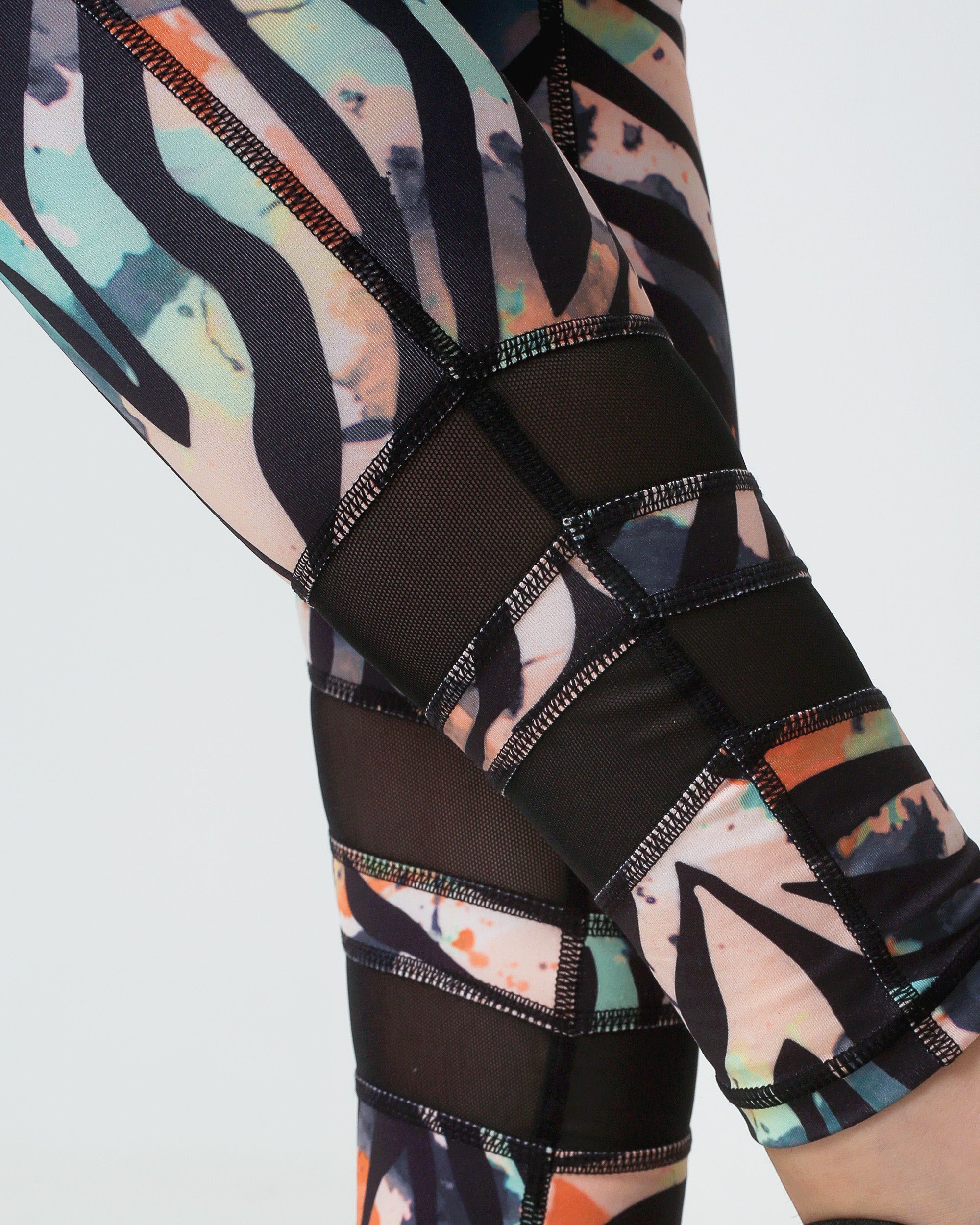 Mandy Zebra Mesh Leggings - Mehrfarbig