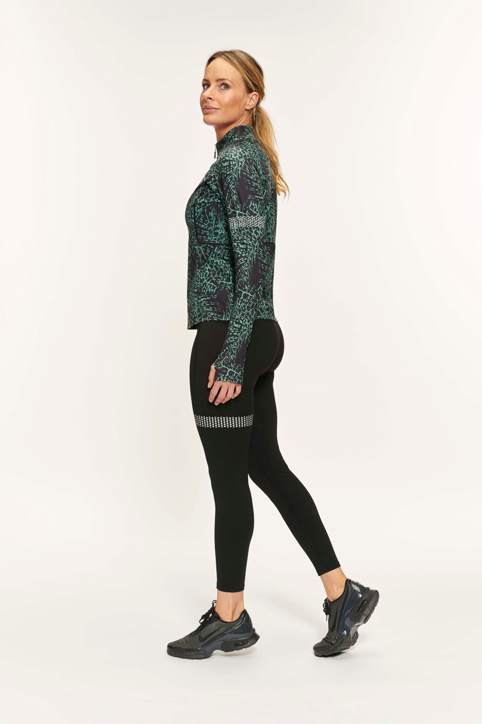 Active Panther - Army Groen/Zwart - Julia zip Leo top