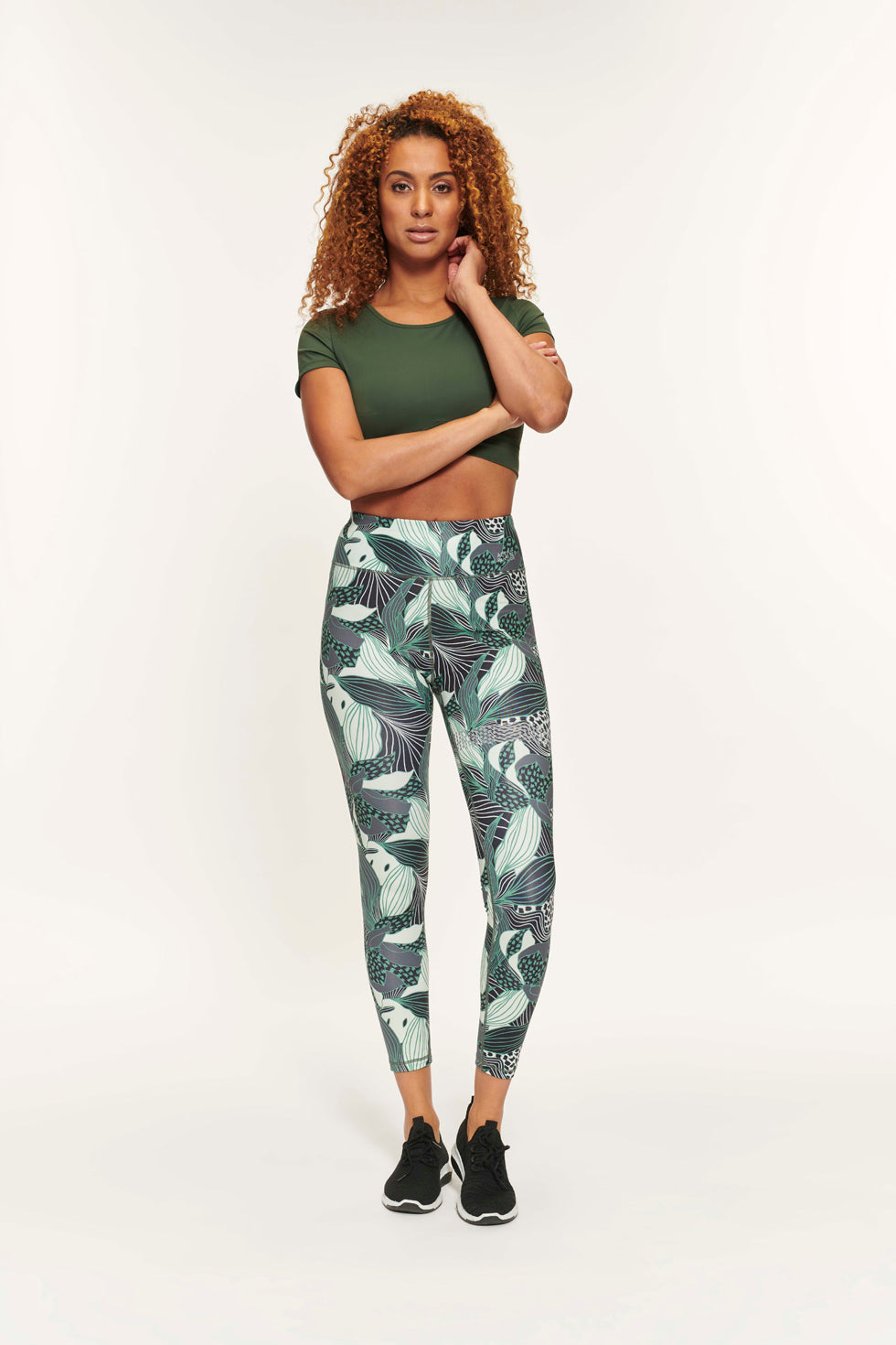 Active Panther - Army Green - Wendy top Solid cross