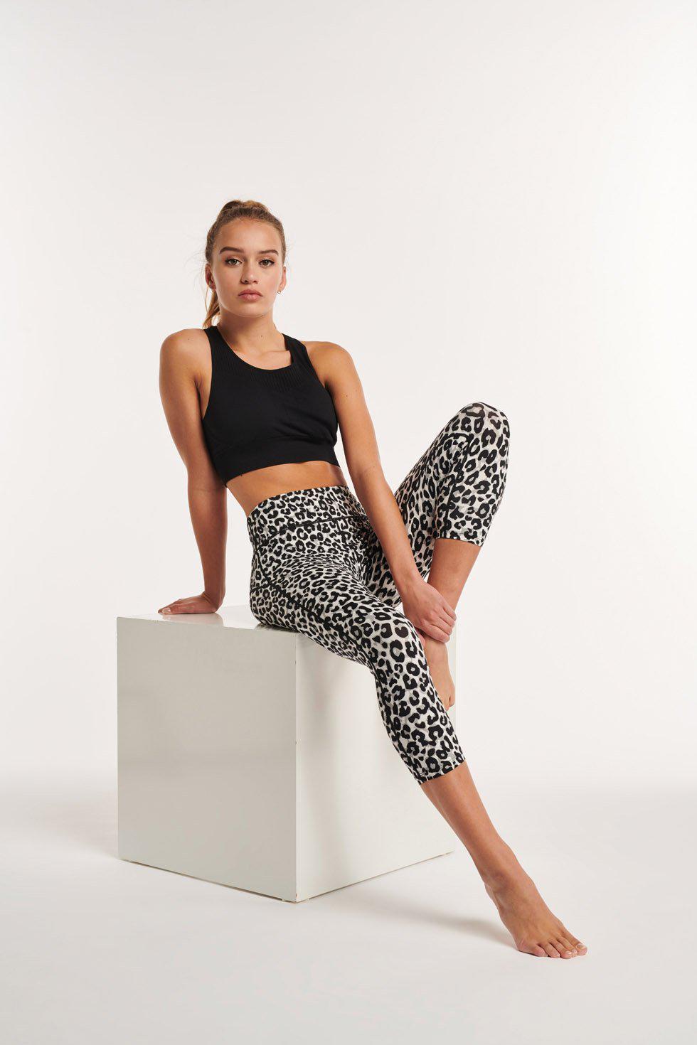 Active Panther - Schwarz &amp; Weiß - Franca Sport 3/4 Leggings